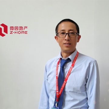 尊園地產(chǎn)郭偉