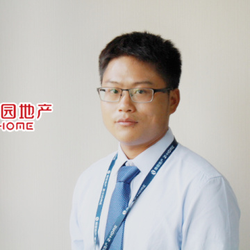 尊園地產李楠