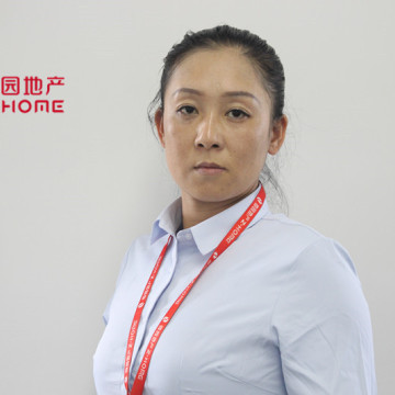 尊園地產(chǎn)何茜
