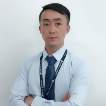 尊园地产胡华华