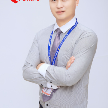尊园地产吴勇向