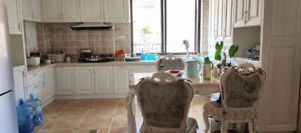 3室1廳2陽臺 平和花園餐廳