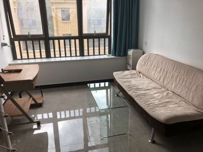 1室1廳1陽臺(tái) 中房路易公元