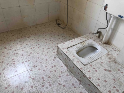 5室2廳2陽臺 世紀(jì)城華春苑