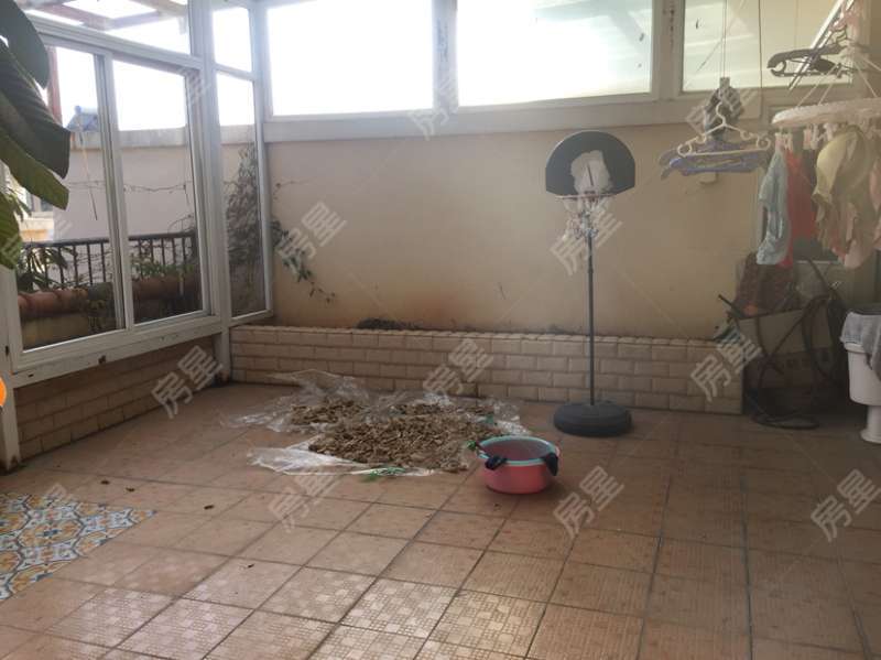 4室2廳2陽(yáng)臺(tái) 香檳小鎮(zhèn)別墅戶(hù)型圖