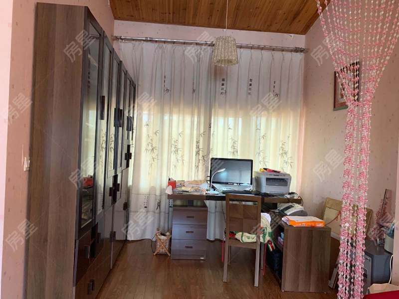 4室2廳2陽(yáng)臺(tái) 香檳小鎮(zhèn)別墅戶(hù)型圖