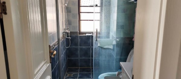 3室1廳2陽臺 平和花園衛(wèi)生間