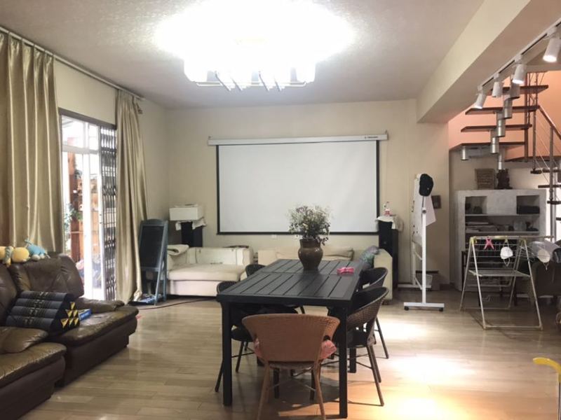 5室3廳3陽臺 華龍人家餐廳