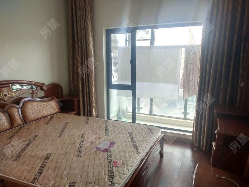 3室2廳1陽臺 滇池衛(wèi)城鉑睿臥室