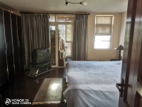 5室2廳2陽(yáng)臺(tái) 加州楓景別墅臥室