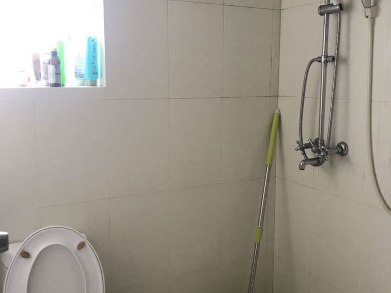 5室3廳3陽臺 華龍人家衛(wèi)生間