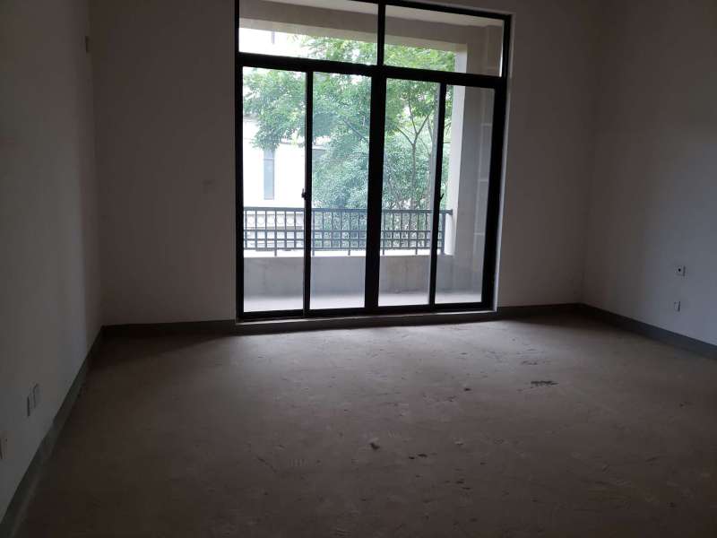 5室3廳 綠地海珀瀾庭別墅臥室