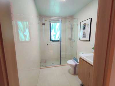 5室2廳2陽臺(tái) 金江小區(qū)旭苑