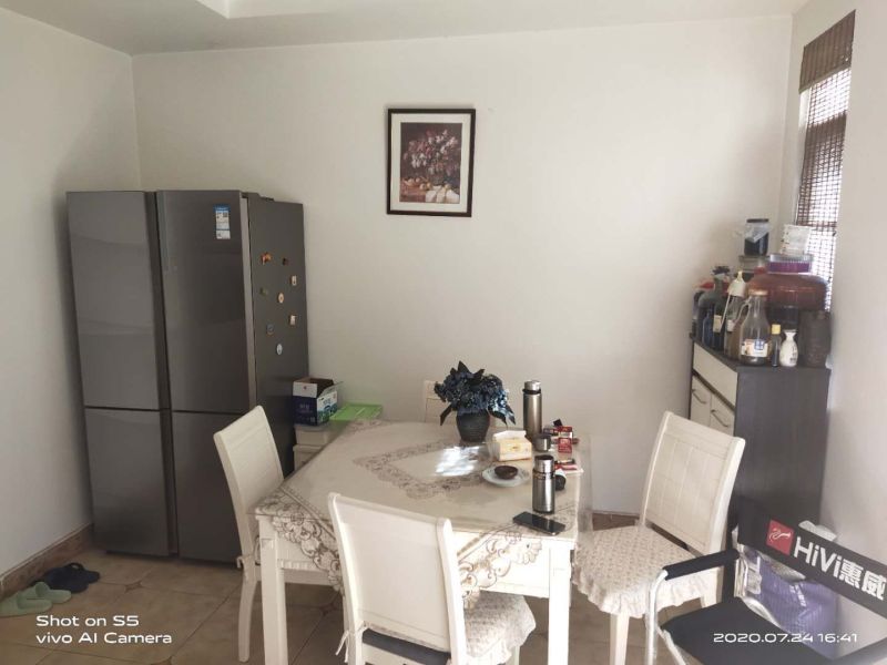 5室2廳2陽(yáng)臺(tái) 加州楓景別墅餐廳