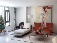 6室3廳2陽(yáng)臺(tái) 綠地海珀瀾庭別墅客廳