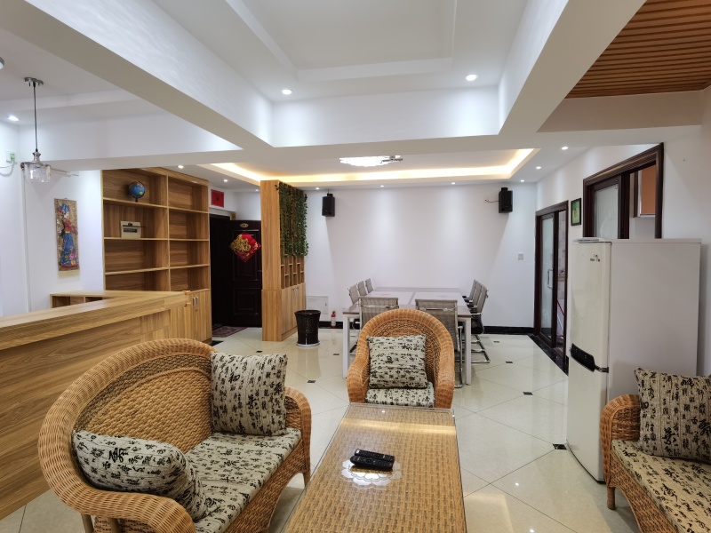 3室2廳2陽(yáng)臺(tái) 蓮景苑客廳