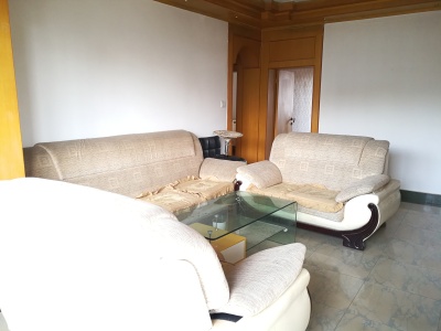 4室2廳2陽臺(tái) 白馬小區(qū)