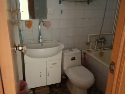 2室2廳1陽臺 紅塔花園