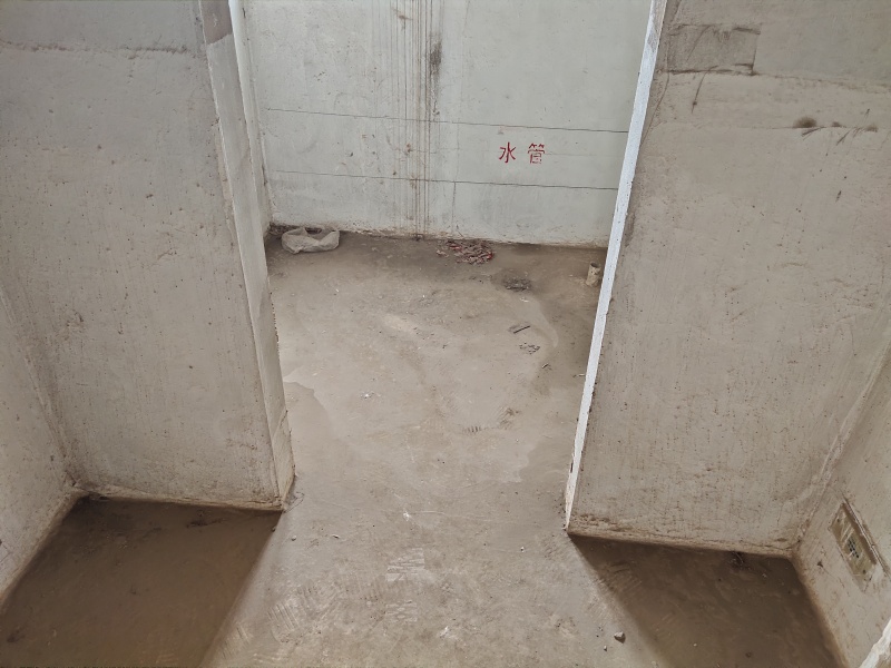 6室2廳2陽臺 良晨水逸一期其他