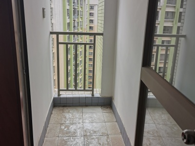 2室1廳2陽臺 天驕北麓北區(qū)