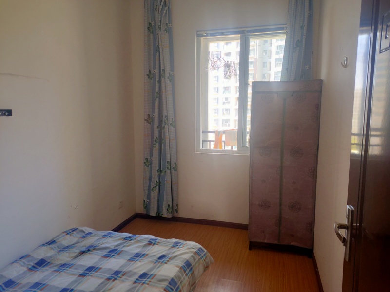 3室2廳2陽臺(tái) 云南映象C區(qū)書房