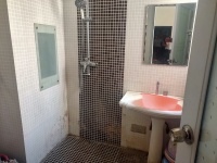 3室2廳2陽臺(tái) 云南映象C區(qū)衛(wèi)生間