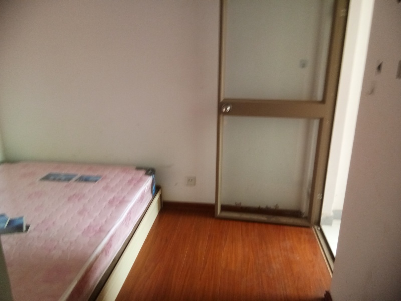 1室1廳1陽臺 天驕北麓南區(qū)客廳