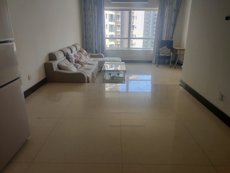 3室2廳2陽臺(tái) 云南映象C區(qū)餐廳