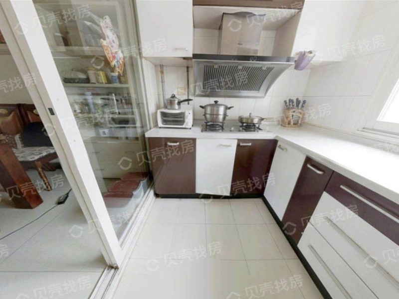 4室2廳2陽(yáng)臺(tái) 江東花園四季園廚房