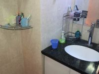 6室2廳1陽(yáng)臺(tái) 白龍新區(qū)衛(wèi)生間