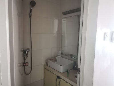 2室1廳1陽臺 天驕北麓南區(qū)