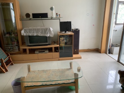 3室2廳1陽臺 金實小區(qū)客廳