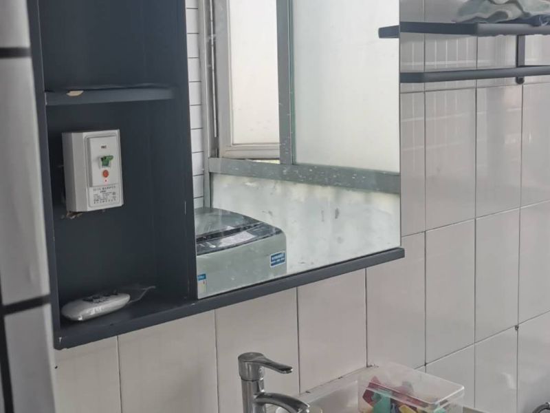 2室2廳2陽臺 世紀(jì)城玉春苑臥室