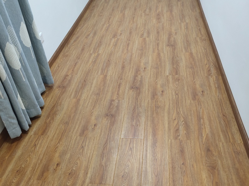 2室2廳1陽(yáng)臺(tái) 恒大云報(bào)華府餐廳