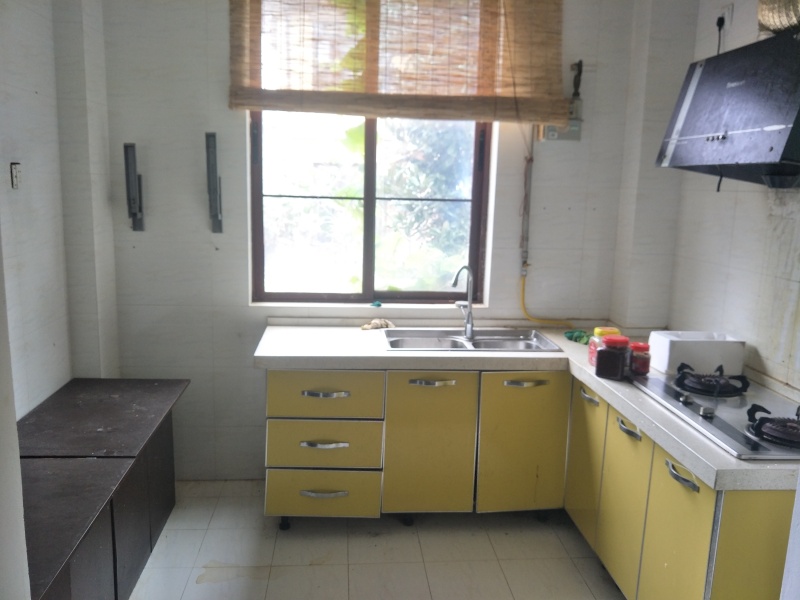 4室2廳2陽臺 滇池衛(wèi)城滟瀾灣別墅廚房