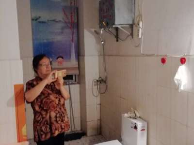 1室1廳1陽臺 新亞洲五環(huán)鋒尚