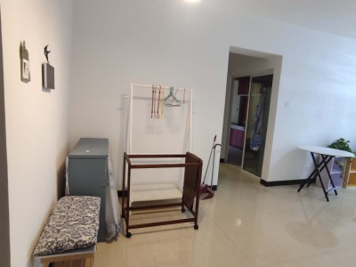 2室2廳1陽臺 萬象名城