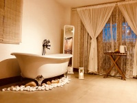 4室2廳5陽臺 山水潤城衛(wèi)生間