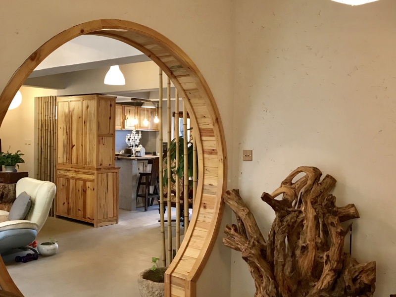 4室2廳5陽臺 山水潤城客廳