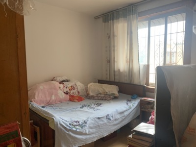 2室2廳1陽臺 洪發(fā)小區(qū)