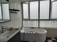 2室2廳2陽臺 世紀(jì)城玉春苑客廳