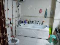 5室2廳2陽臺 世紀城詠春苑衛(wèi)生間