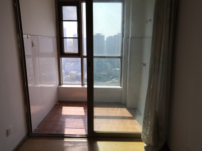 2室1廳1陽臺(tái) 同德昆明廣場上北區(qū)