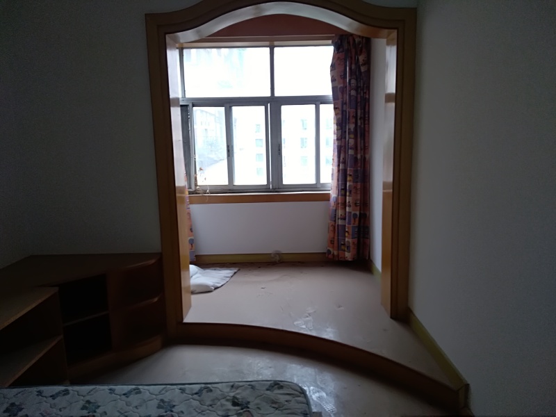 4室2廳1陽臺 春苑小區(qū)其他