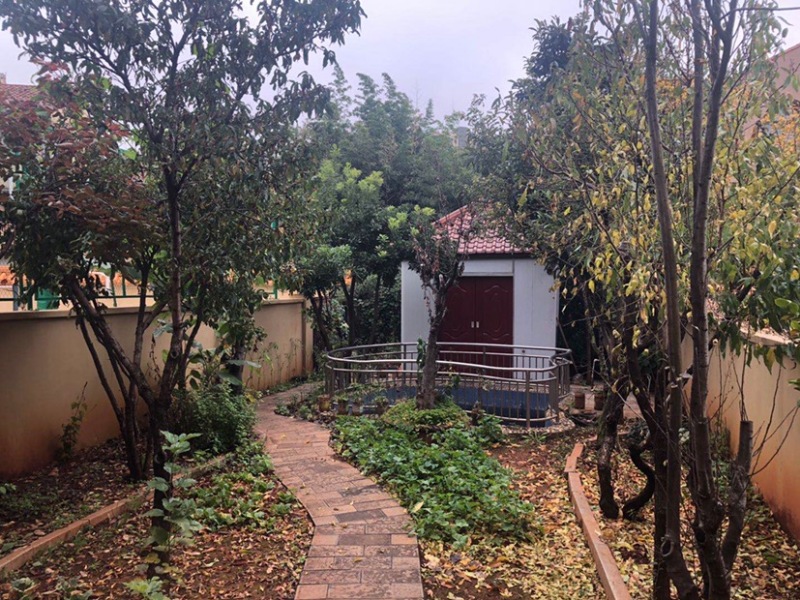 5室3廳2陽臺(tái) 奧宸橙郡一期別墅自家花園