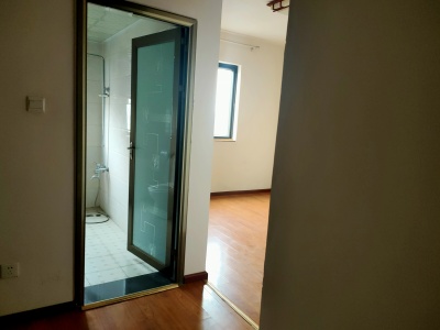 3室2廳2陽(yáng)臺(tái) 廣福城沁福園臥室