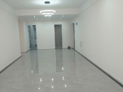 3室2廳2陽臺 未名城A3客廳