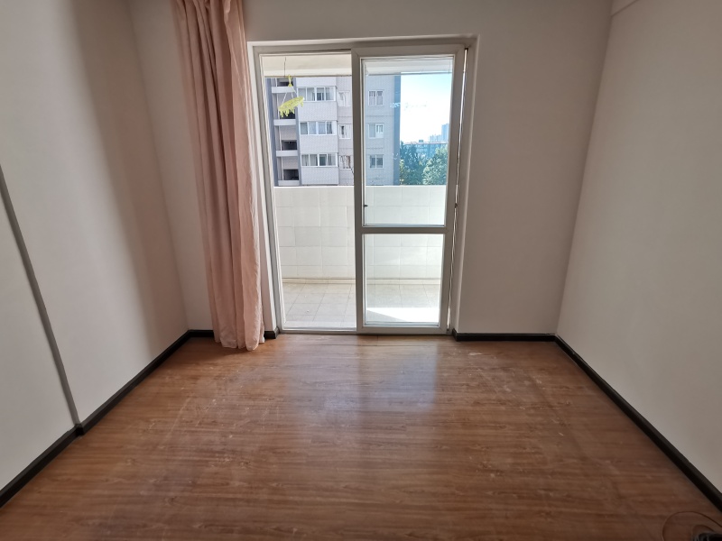 3室2廳1陽臺(tái) 怡芳苑臥室