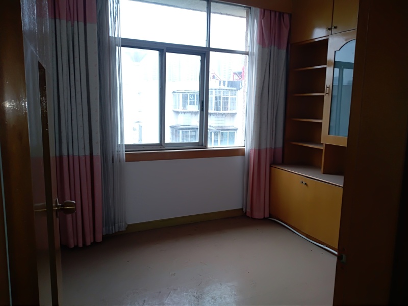 4室2廳1陽臺 春苑小區(qū)其他