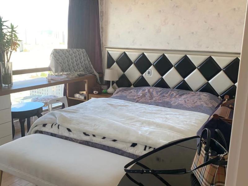 3室2廳1陽臺 同德昆明廣場上北區(qū)客廳